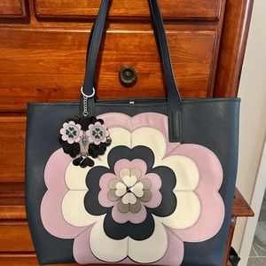 Kate spade tote with matching key fob